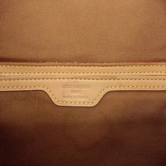 Louis Vuitton Monogram BackPack - Picture 12 of 12